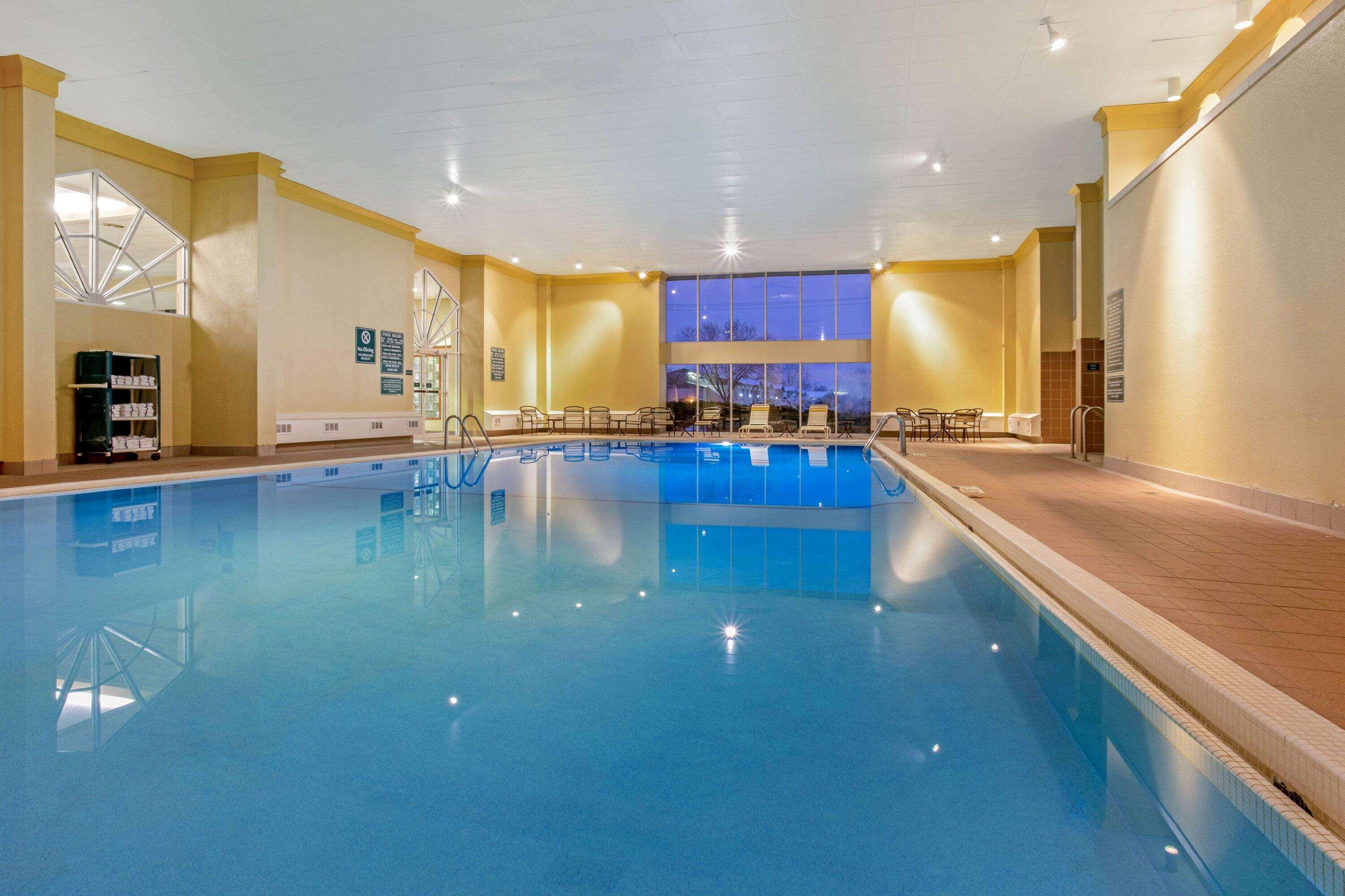 La Quinta By Wyndham Appleton College Avenue Hotel Ngoại thất bức ảnh