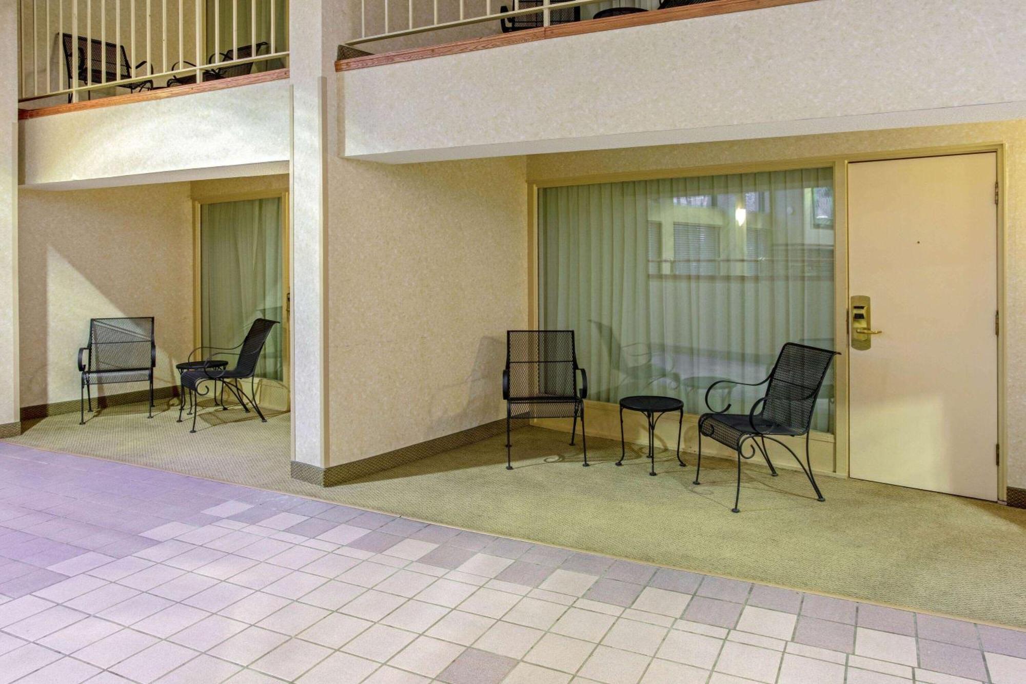 La Quinta By Wyndham Appleton College Avenue Hotel Ngoại thất bức ảnh