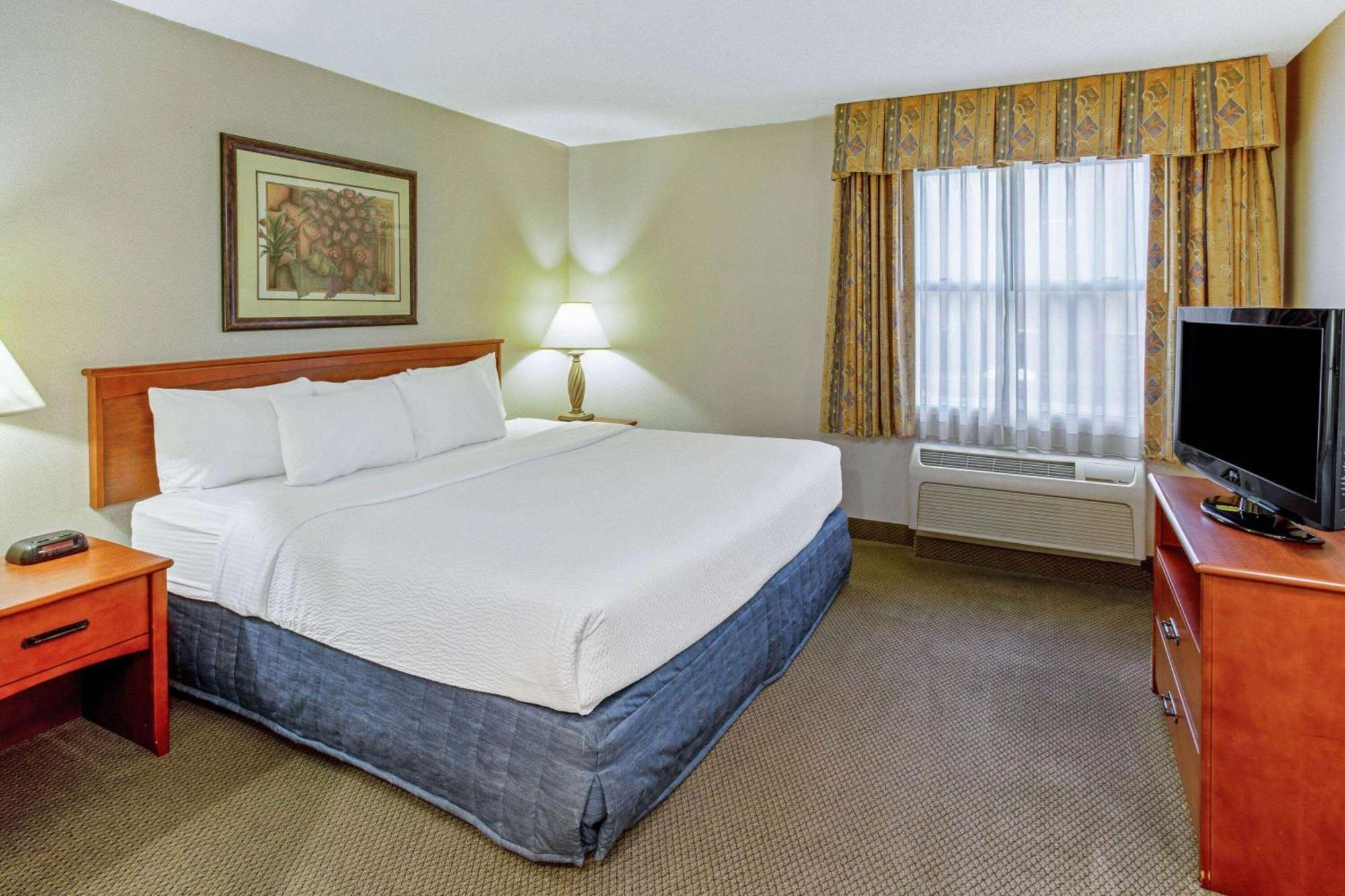 La Quinta By Wyndham Appleton College Avenue Hotel Ngoại thất bức ảnh